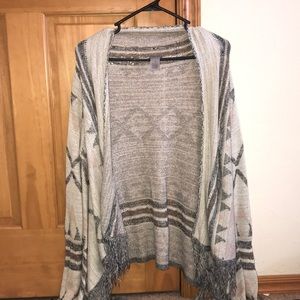 Super cute cardigan!